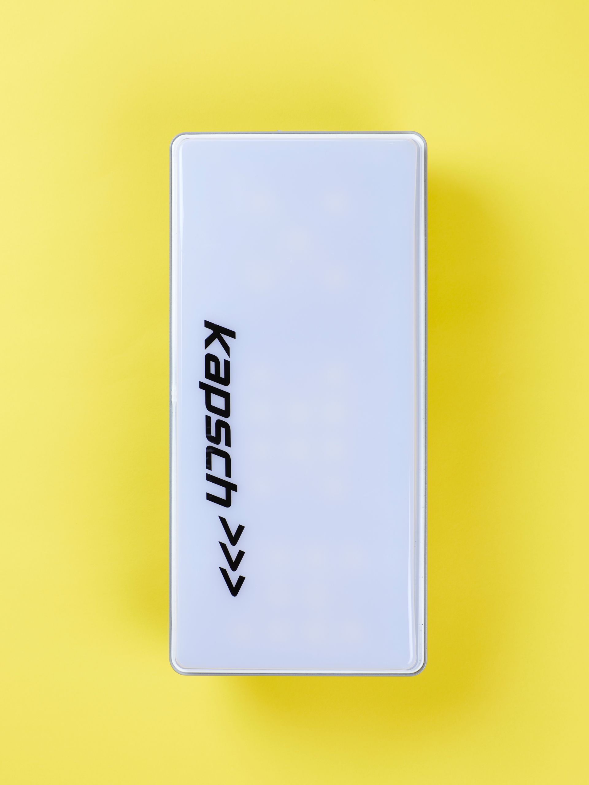 © @ Kapsch TrafficCom Ein Transceiver, mit dem Bordgeräte erkannt werden